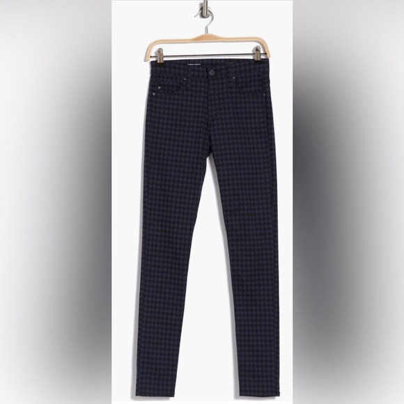 AG “Farrah” Mid-rise Skinny Jeans. Size 26 - Picture 3 of 15